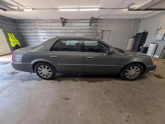 2007 cadillac dts sedan with 138770 miles for sale near elk-river, minnesota 3134d8a642804dd8848d7a91b9f9a1db.jpg