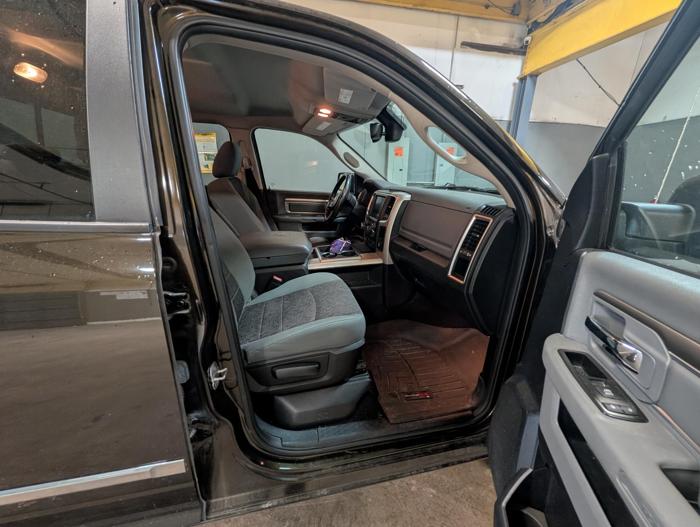 2014 ram 1500 slt-quad-cab-4wd with 160209 miles for sale near elk-river, minnesota 314adf2d70a74f49a89ecbc959c97961.jpg
