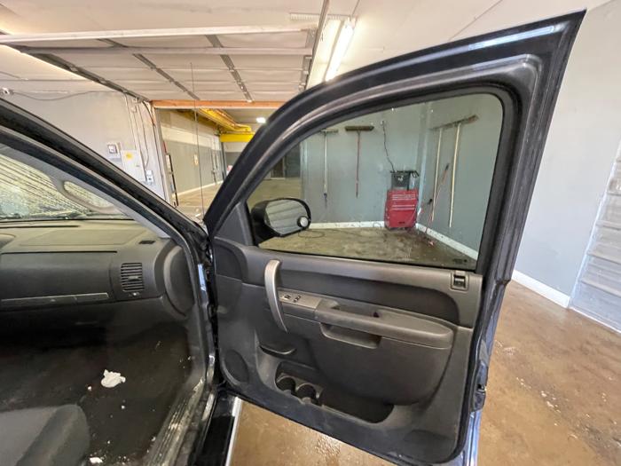 2011 chevrolet silverado-1500 lt-ext.-cab-long-box-4wd with 114922 miles for sale near elk-river, minnesota 3153d78d0c854fdea3294da58c8b00a5.jpeg