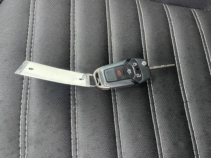 2013 ford fusion se with 214993 miles for sale near burnsville, minnesota 3157fa9b31314f5eb7e1bd93c96d0095.jpeg