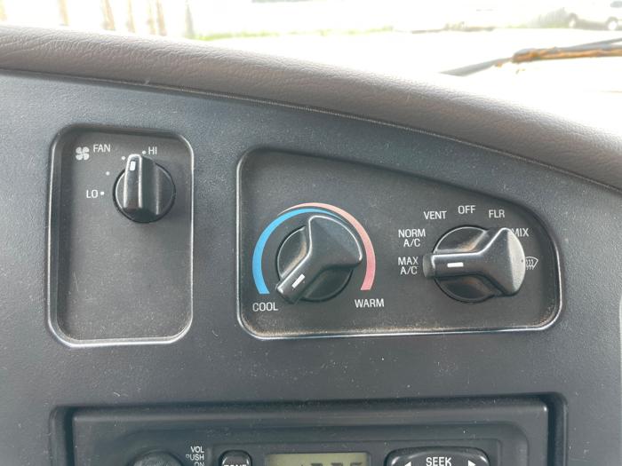 2002 ford econoline e350-super-duty-extended with 231870 miles for sale near elk-river, minnesota 316ff88af83c4b4ea83aef3a87ce65e4.jpeg
