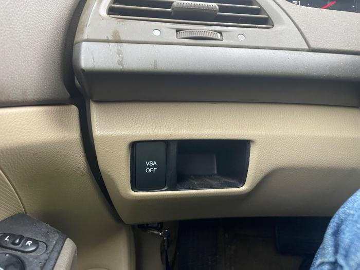 2009 honda accord lx-sedan-at with 194332 miles for sale near elk-river, minnesota 31ebfe282c124012ada9c3ce74db7729.jpeg