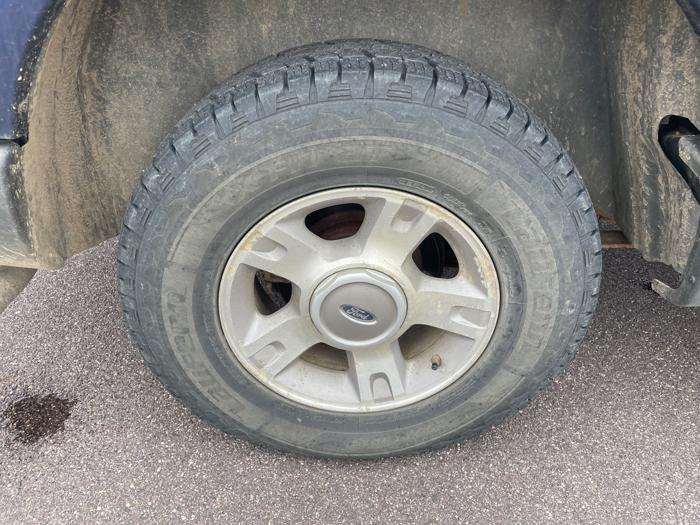 2004 ford explorer-sport-trac xls-2wd with 131988 miles for sale near redwood-falls, minnesota 32025ad81ace425d8fc19ce925439d6b.jpeg