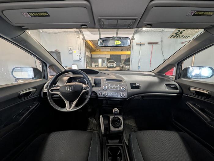 2009 honda civic lx-s-sedan-5-speed-mt with 105228 miles for sale near elk-river, minnesota 3207e837ec0f496ea8444fbb5650474f.jpg