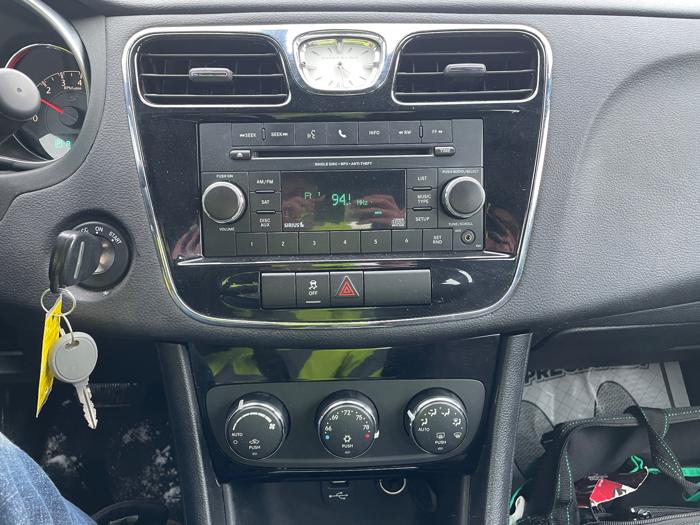 2012 chrysler 200 touring with 126707 miles 32291c4bb3a64e5ab6ad86a9b8ccabca.jpeg