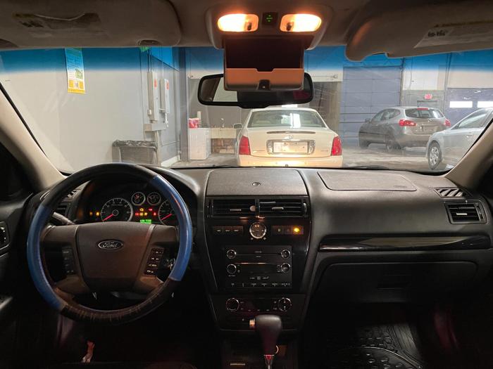 2009 ford fusion with 223846 miles for sale near elk-river, minnesota 325bf4c85af84dd1975d92f786541145.jpg