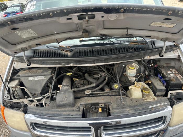 2001 dodge ram-wagon b2500 with 154485 miles for sale near elk-river, minnesota 32787a8ea8de4929bd292ff0dd88ab7a.jpg