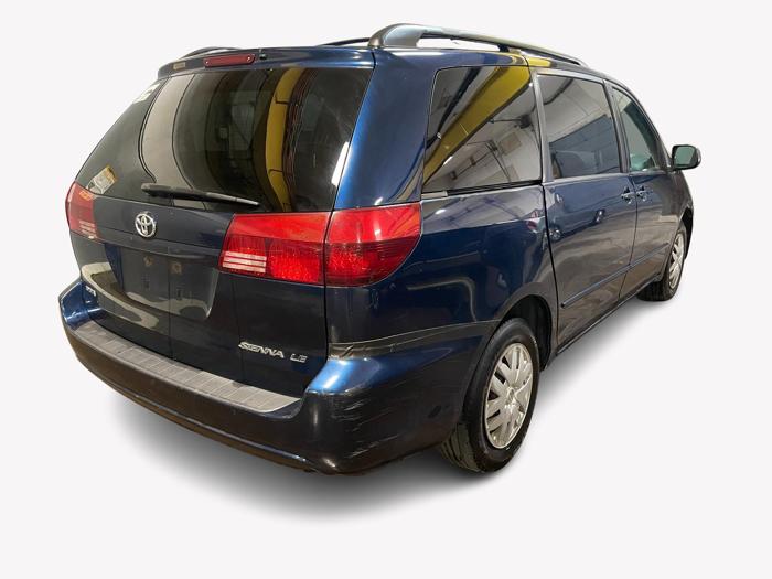 2004 Toyota Sienna