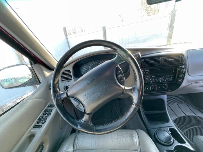 1998 ford explorer xl-4-door-4wd with 232725 miles for sale near elk-river, minnesota 3292054ef18c4f42837c8dbfa45fadc8.jpeg