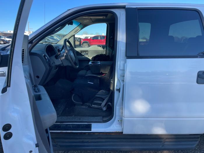 2005 ford f-150 xlt with 274535 miles for sale near fridley, minnesota 3298ff4d8db347e2b3e97bc617371f38.jpeg