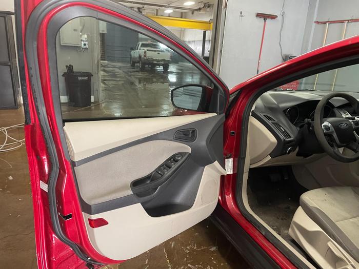 2012 ford focus se with 208687 miles for sale near elk-river, minnesota 32b26256df154116b4976b3be52cc0c2.jpg
