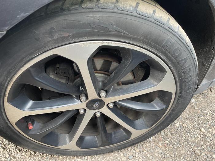 2015 ford taurus sel with 126001 miles for sale near elk-river, minnesota 32b4a57419924e4086507bd52d5c6b33.jpg