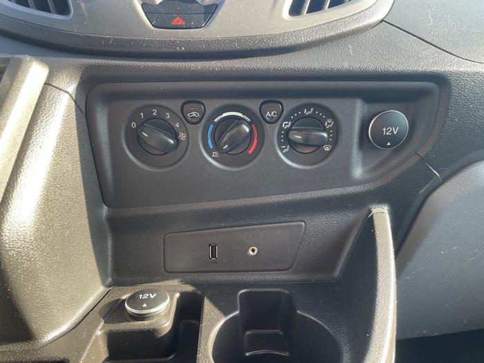 2015 ford transit 250-van-low-roof-w-sliding-pass.-130-in.-wb with 229412 miles for sale near annandale, minnesota 32bf9125d3c14180815a8ab09b179352.jpeg