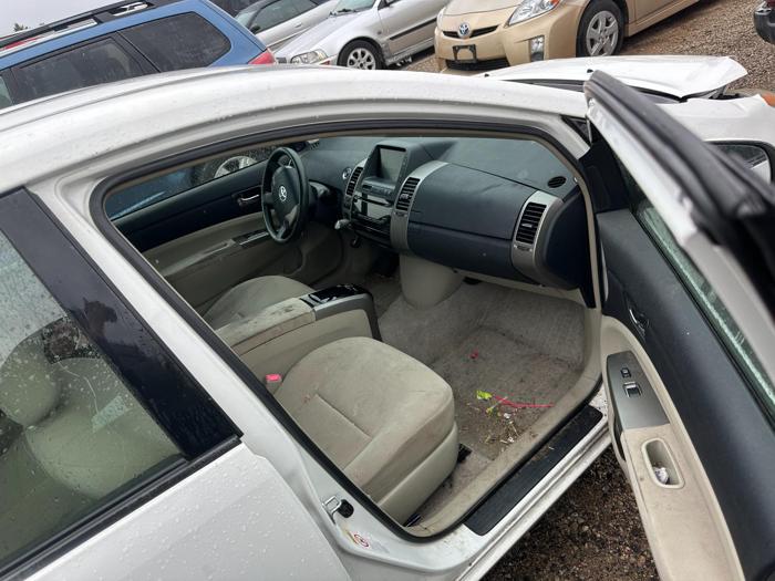 2009 toyota prius 4-door-liftback with 170339 miles for sale near elk-river, minnesota 32cc0bd0a2ce4aed8624f645c9fb2576.jpg