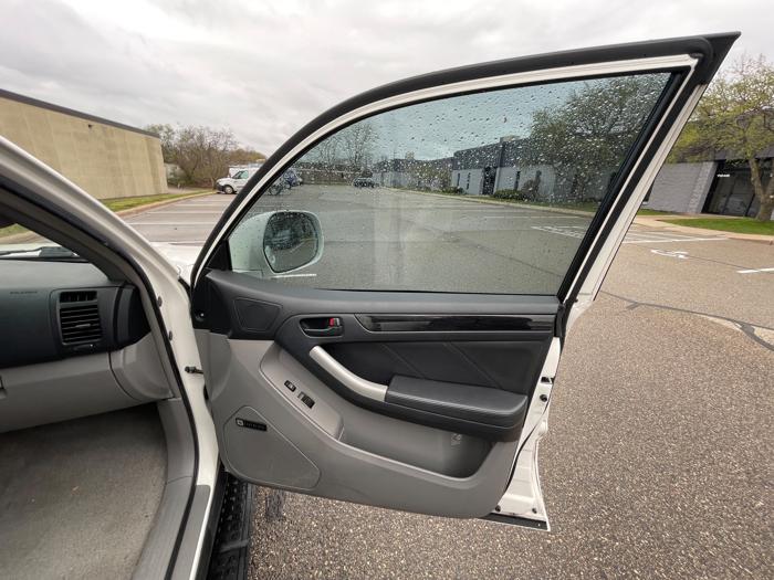 2007 toyota 4runner limited-2wd with 259012 miles for sale near eden-prairie, minnesota 32d95a5042d84966a44c9af104a2fc18.jpeg