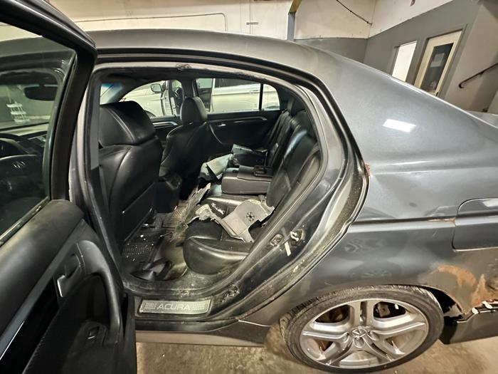 2006 acura tl 5-speed-at with 203333 miles for sale near elk-river, minnesota 32d9f6f3b56e4b13a10dbf45592f235a.jpeg
