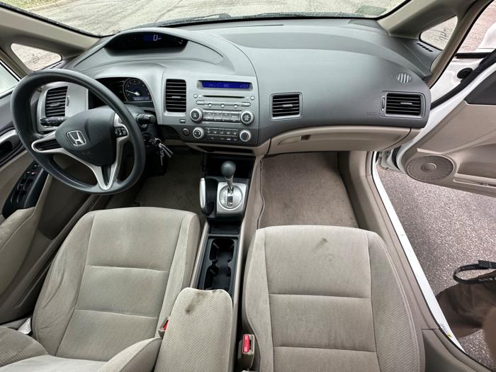 2009 honda civic lx-sedan-5-speed-at with 201694 miles for sale near elk-river, minnesota 33434102cac4437f991f83b48c238373.jpeg