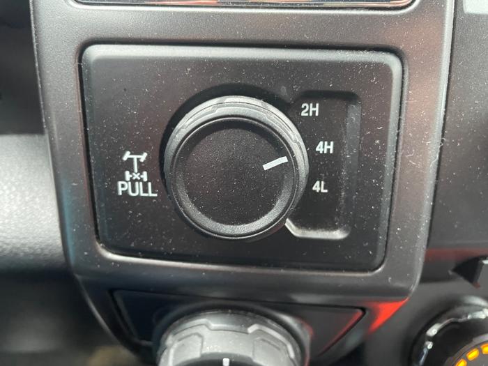 2018 ford f-150 xlt-supercrew-6.5-ft.-bed-4wd with 107545 miles for sale near white-bear-lake, minnesota 334c58f4d5bd4179832a2b5499574892.jpeg