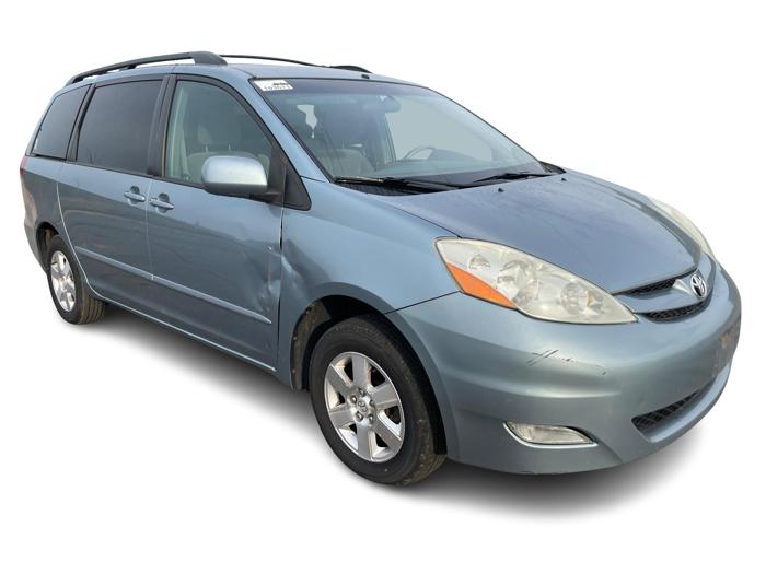 2006 toyota sienna xle with 219674 miles for sale near elk-river, minnesota 33597a6bf0b047389dfd8f39c067c50d.jpg