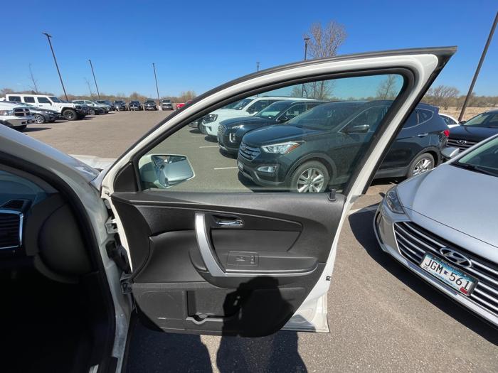 2011 gmc acadia slt-1-awd with 194890 miles for sale near coon-rapids, minnesota 337a0bf77c5e4c63a980c04fb0bd544e.jpeg