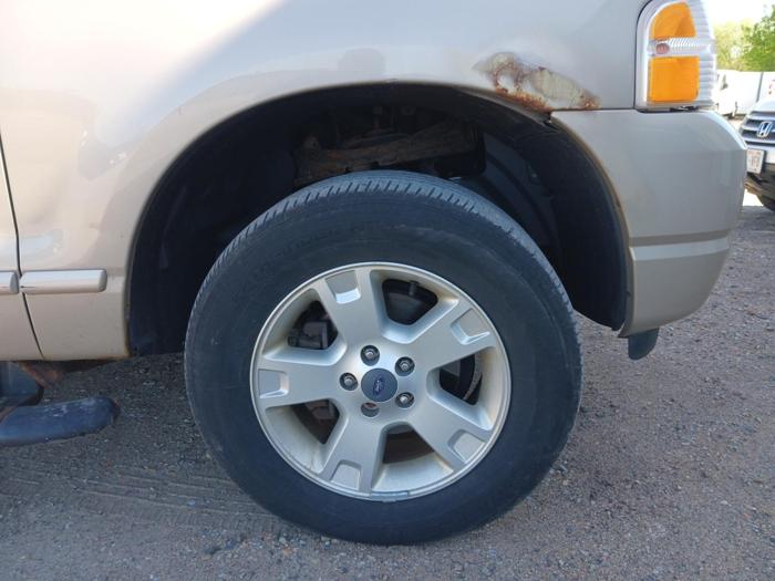 2005 ford explorer xlt-4.0l-4wd with 155824 miles for sale near elk-river, minnesota 3383de86ad3641cab50e702cc01020e8.jpg