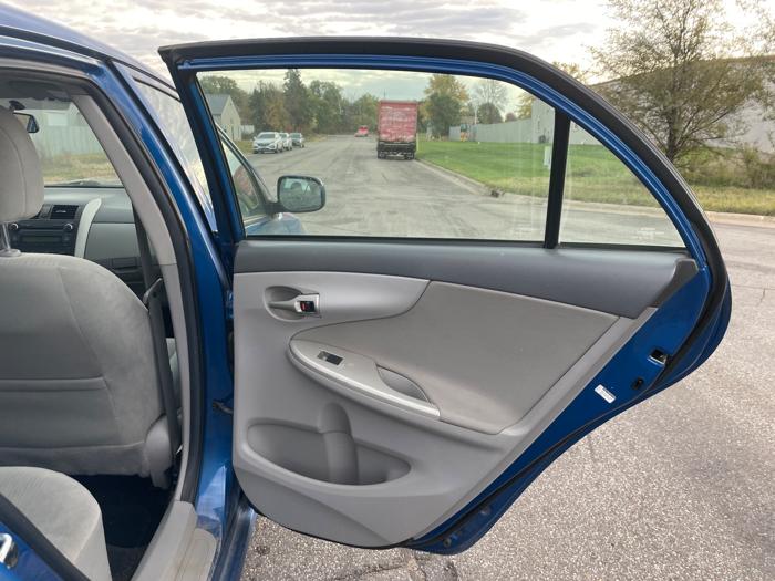 2010 toyota corolla le-4-speed-at with 224340 miles for sale near elk-river, minnesota 33a97391bf574ac0b347afc7153edf3d.jpeg