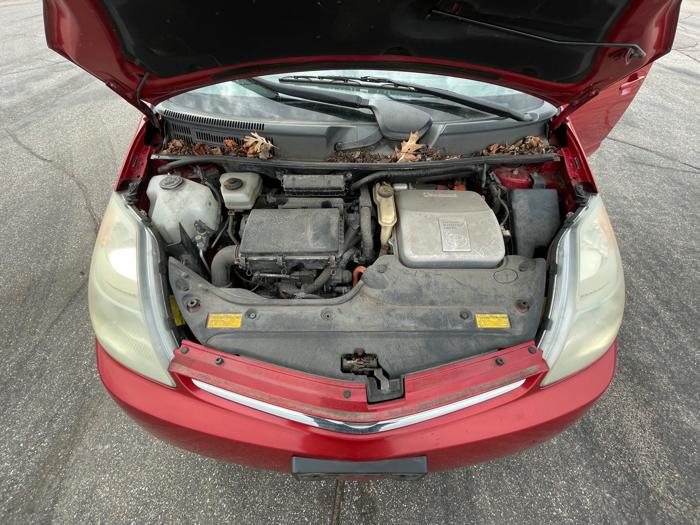 2007 toyota prius 4-door-liftback with 124325 miles for sale near elk-river, minnesota 33c587c0554b4893a10e981a5b6f78c4.jpeg