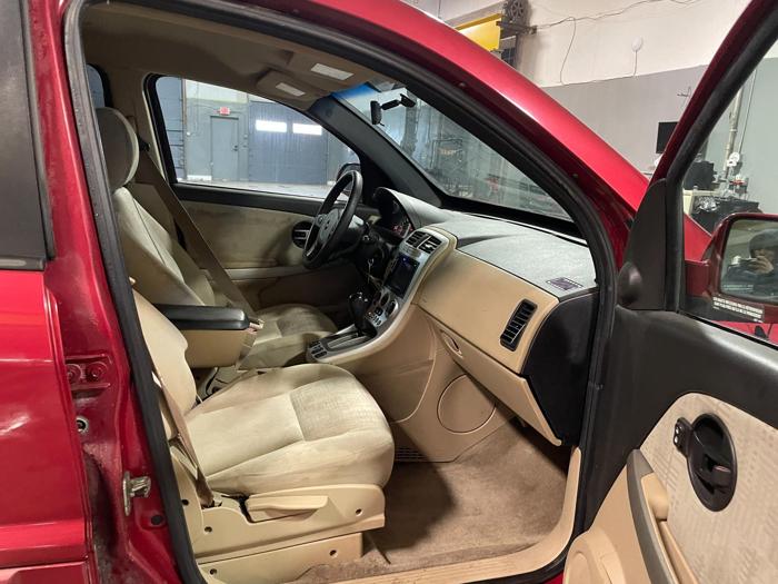 2005 chevrolet equinox ls with 167578 miles for sale near elk-river, minnesota 33cf9deb976c4e189528ecb3272b8ea8.jpg