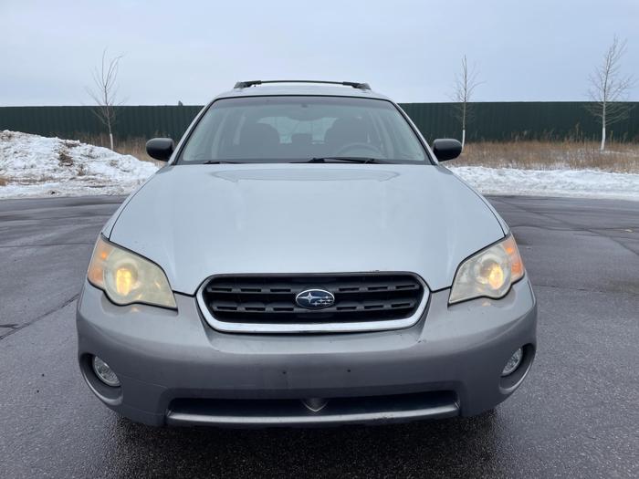 2006 subaru outback 2.5i with 147163 miles for sale near elk-river, minnesota 33d5e5fb1fc94436996496f9233ca5cb.jpg