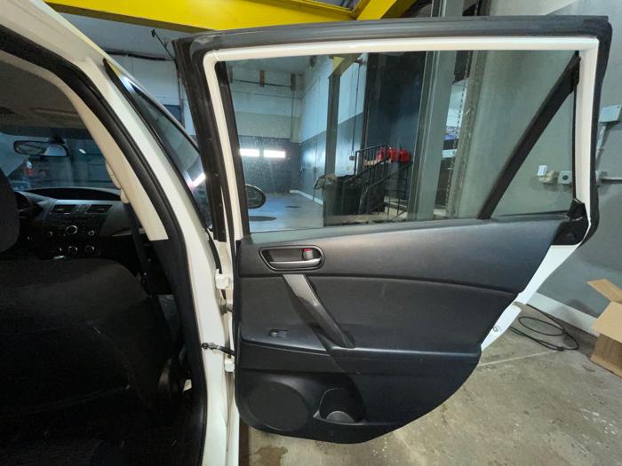 2013 mazda mazda3 i-touring with 147278 miles for sale near elk-river, minnesota 340f8c994f574ad9ae3455b65d07cd8e.jpeg