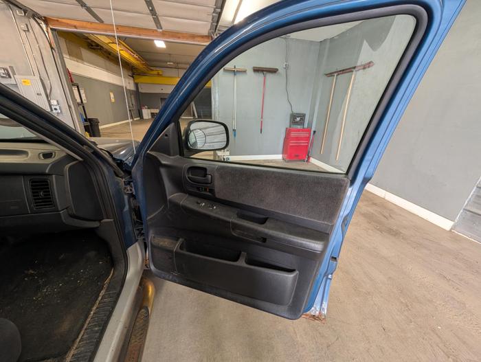 2004 dodge dakota slt-quad-cab-4wd with 188045 miles for sale near elk-river, minnesota 342e58bb5ae44961b0c76ed412f6a82a.jpg