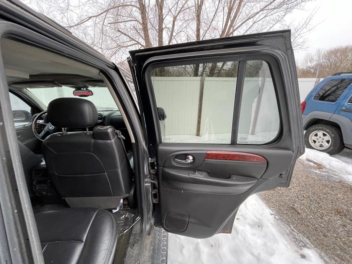 2008 gmc envoy xl-denali-4wd with 237054 miles for sale near elk-river, minnesota 343a7a1202c248fda8fdefe8064b93d4.jpeg