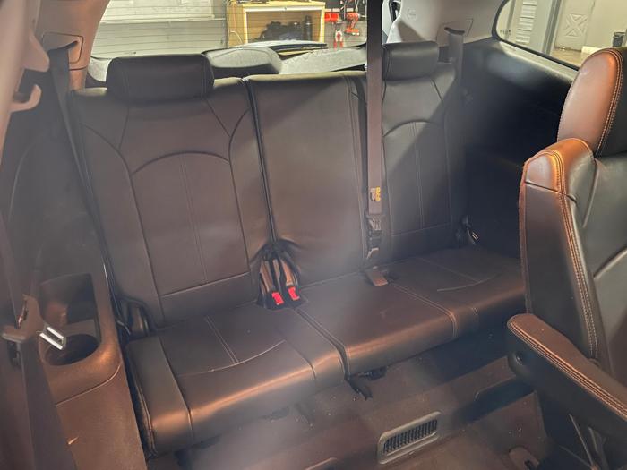 2013 chevrolet traverse lt with 149574 miles for sale near elk-river, minnesota 3469f624a2d04d9c8a71fe3c12482130.jpg