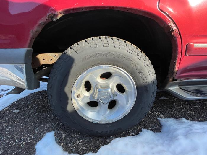 1998 ford explorer xl-4-door-4wd with 232725 miles for sale near elk-river, minnesota 3497d431797e481482e770515e629599.jpeg