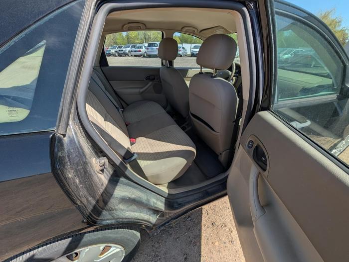 2006 ford focus zx4-s with 153356 miles for sale near elk-river, minnesota 34bab25d8fc541438d5ecad6ff6875ed.jpg
