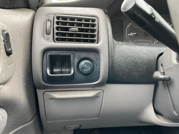 2001 chevrolet prizm lsi with 94535 miles for sale near elk-river, minnesota 35168889693b46339498e4f19934a1df.jpeg