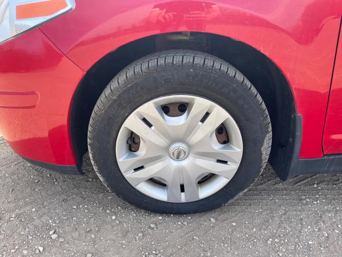 2011 nissan versa 1.8-sl-hatchback with 161381 miles for sale near jordan, minnesota 351bb3094a47455c971727fafc362445.jpeg