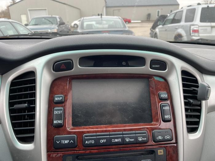 2004 toyota highlander base for sale near elk-river, minnesota 35227f442af84bb7993c94212f5f1871.jpg