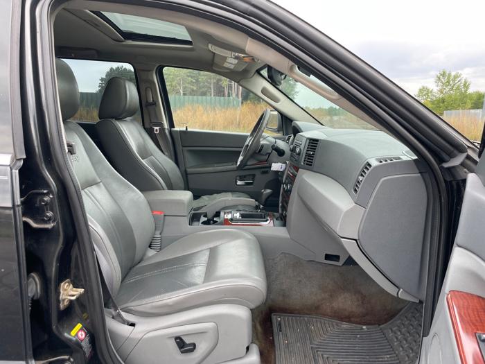2005 jeep grand-cherokee limited-4wd with 239369 miles for sale near elk-river, minnesota 352a968b19614931b53ef4b1eb7e19cd.jpeg