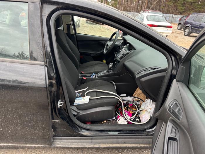 2017 ford focus s-sedan with 161400 miles for sale near elk-river, minnesota 355c89b87abe475bbdbda754555129bd.jpeg