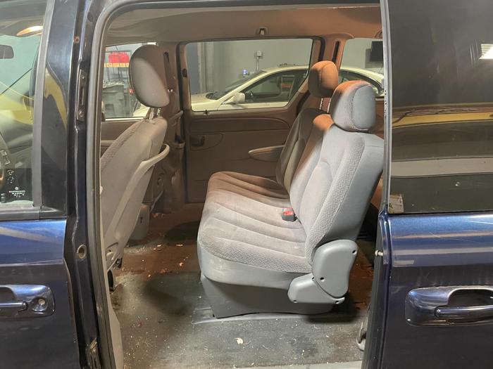 2006 Chrysler Town & Country