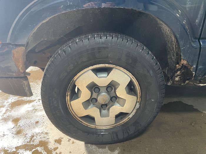 2002 chevrolet blazer 2-door-4wd-ls with 141544 miles for sale near elk-river, minnesota 35a68e5bd5ea488080e9d2210c392d3e.jpeg