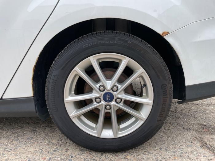 2016 ford focus se-sedan with 140517 miles for sale near elk-river, minnesota 35c4bc994edb492e81da95a9747de75f.jpeg
