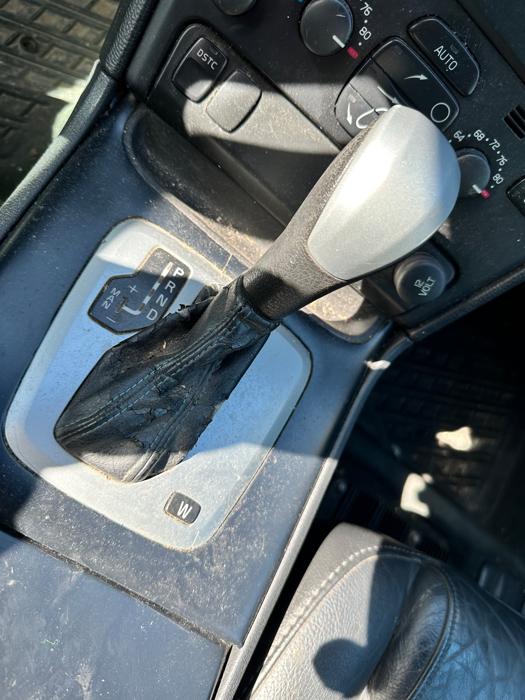 2004 volvo xc90 2.5t-awd for sale near elk-river, minnesota 35e5b1d7718d4a908fb855f93ea18de3.jpeg