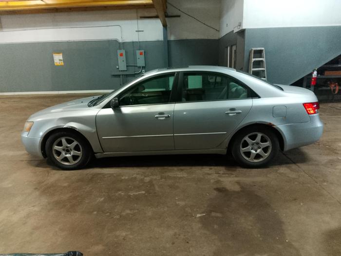 2006 hyundai sonata gls with 235108 miles for sale near elk-river, minnesota 35f7c98b8f664f18b311a24d3a942060.jpg