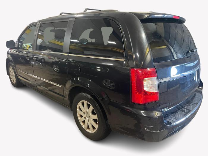 2014 chrysler town-&-country touring with 142575 miles for sale near elk-river, minnesota 35febe34ec17497097c53319307db877.jpg