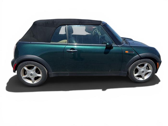 2006 mini cooper convertible with 118442 miles for sale near elk-river, minnesota 361d171057e7417496dc07546f19c124.jpg