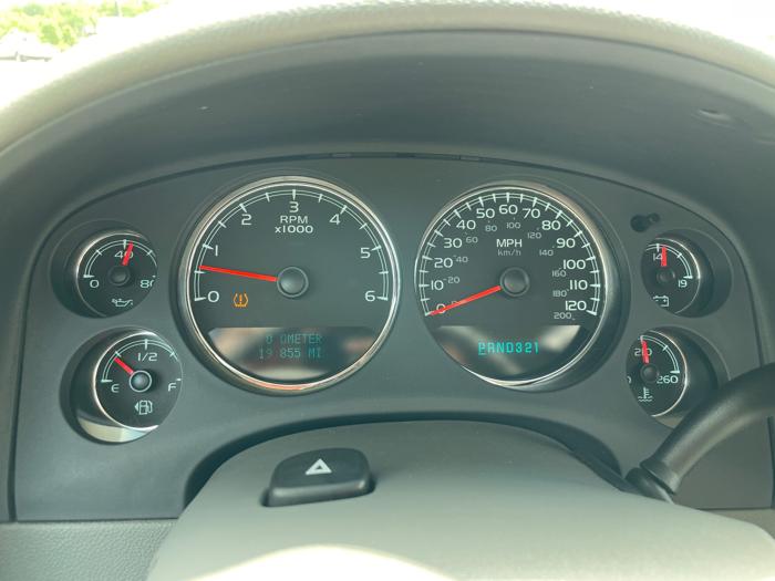 2008 gmc yukon-xl slt-2-1-2-ton-4wd with 199855 miles for sale near cohasset, minnesota 362114c9ac5e49a399136c5b2676349f.jpeg