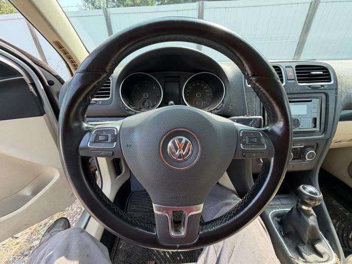 2011 volkswagen jetta-sportwagen 2.0l-tdi with 154320 miles for sale near elk-river, minnesota 3637b8f42ced4bbb97f987611210125e.jpeg
