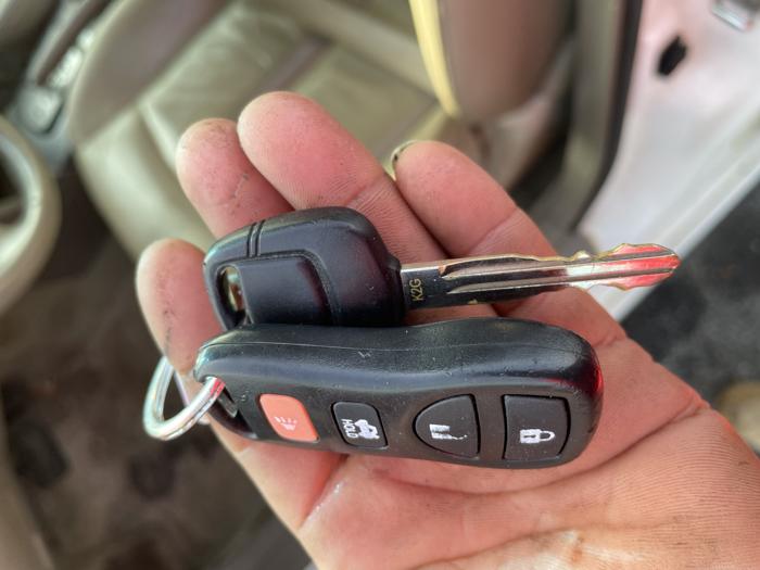 2004 nissan altima with 136326 miles for sale near elk-river, minnesota 363f1ff1208d4a92955abdcd3a34775d.jpg